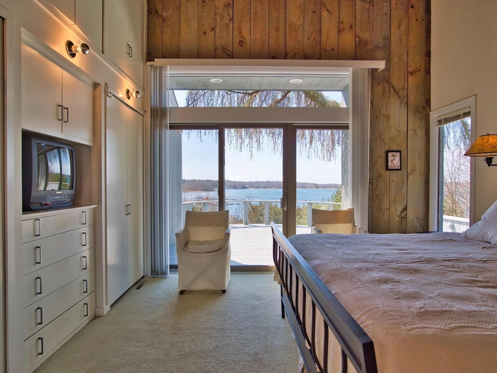 22 Nairn Road Bourne, MA 02559 - Photo 17 of 35