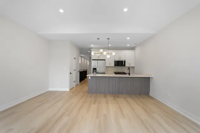 $995,000 | 5008 South Prairie Avenue, Chicago, IL 60615