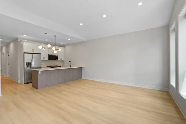 $995,000 | 5008 South Prairie Avenue, Chicago, IL 60615