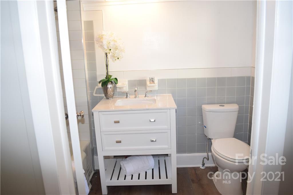 4125 Herman Sipe Road Conover, NC 28613 - Photo 11 of 20 Gallery Image 11