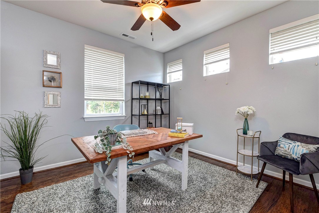 3529 195th Place Southeast Bothell, WA 98012 - Photo 11 of 26