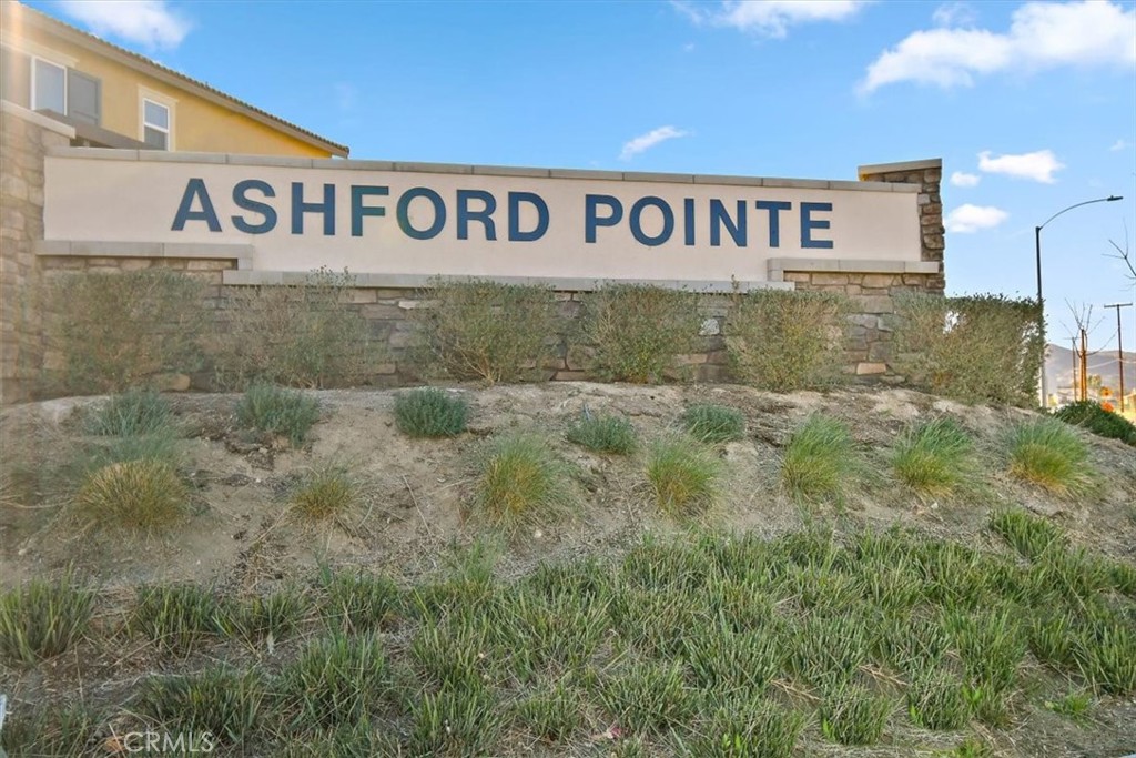 701 Winding Trail San Jacinto, CA 92582 - Photo 4 of 33