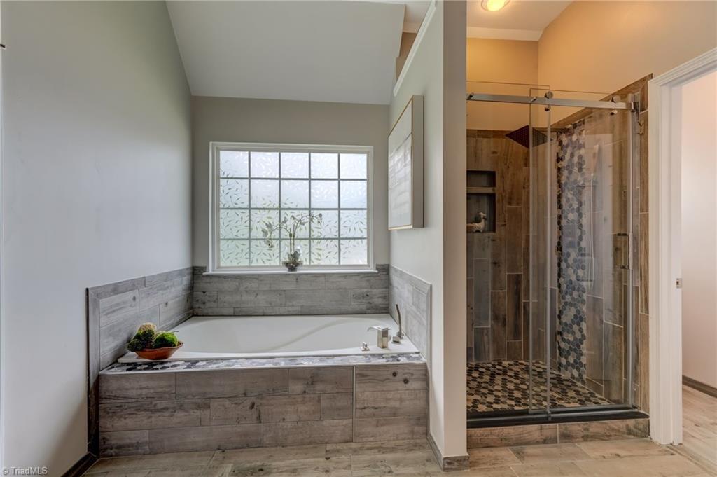 3530 Sagedale Court High Point, NC 27265 - Photo 20 of 31 Custom Primary Bath