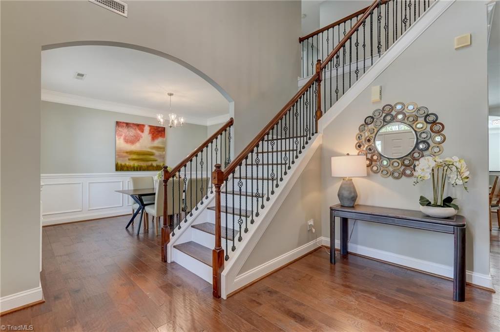 3530 Sagedale Court High Point, NC 27265 - Photo 2 of 31