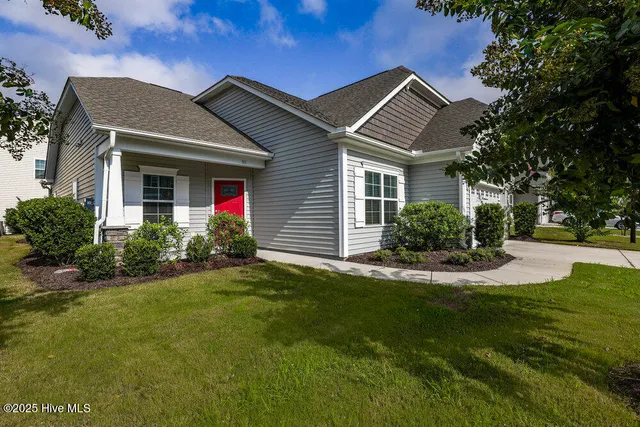 $460,000 | 95 Collins Way, Hampstead, NC 28443