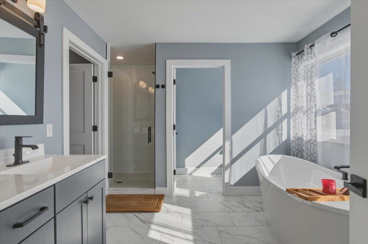 196 Chloe Circle Williston, VT 05495 - Photo 25 of 60