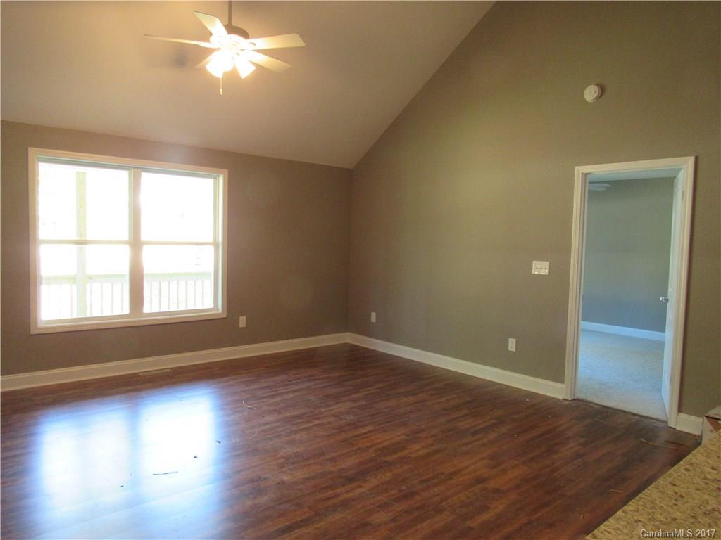 353 Fleetwood Road York, SC 29745 - Photo 5 of 12 Gallery Image 5