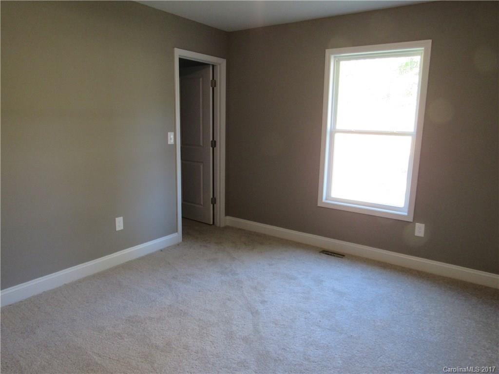 353 Fleetwood Road York, SC 29745 - Photo 9 of 12 Gallery Image 9
