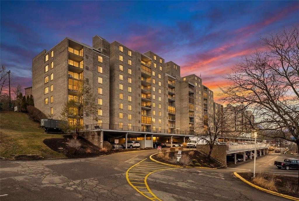 2160 Greentree Road, Unit 405W Pittsburgh, PA 15220 - Photo 32 of 32