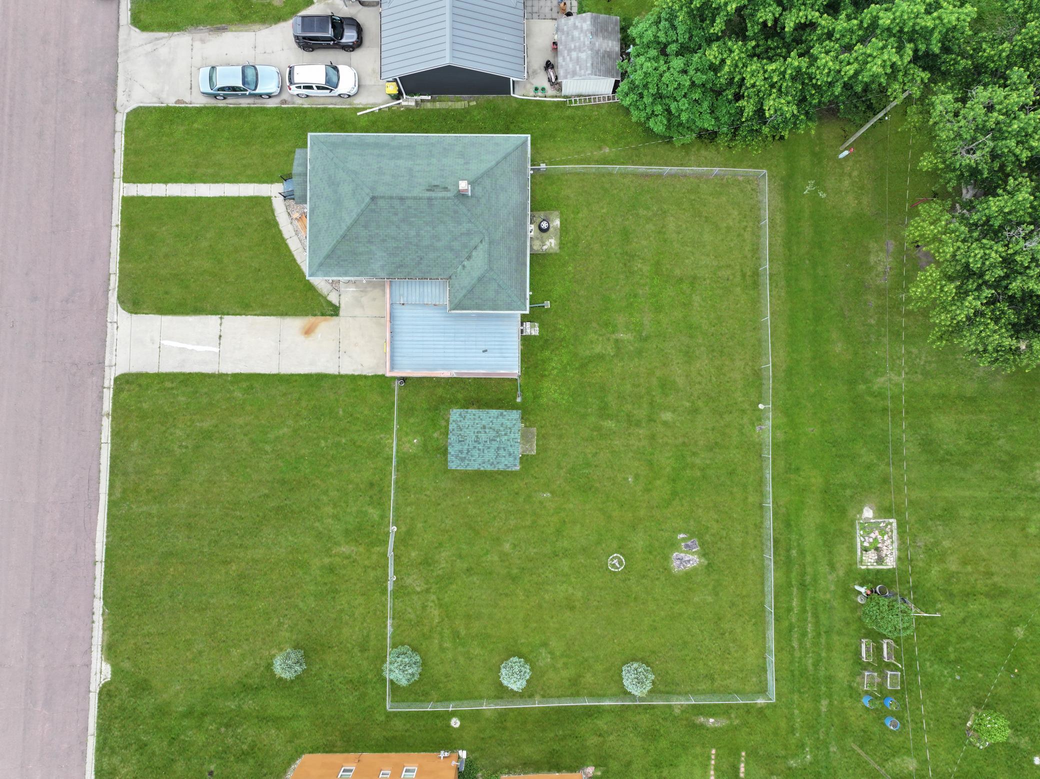 312 4th Street Jasper, MN 56144 - Photo 3 of 22