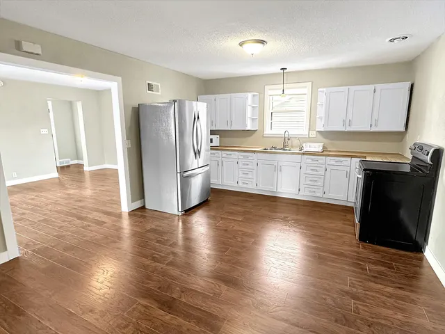 $150,000 | 312 4th Street, Jasper, MN 56144