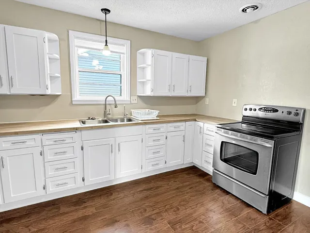 $150,000 | 312 4th Street, Jasper, MN 56144