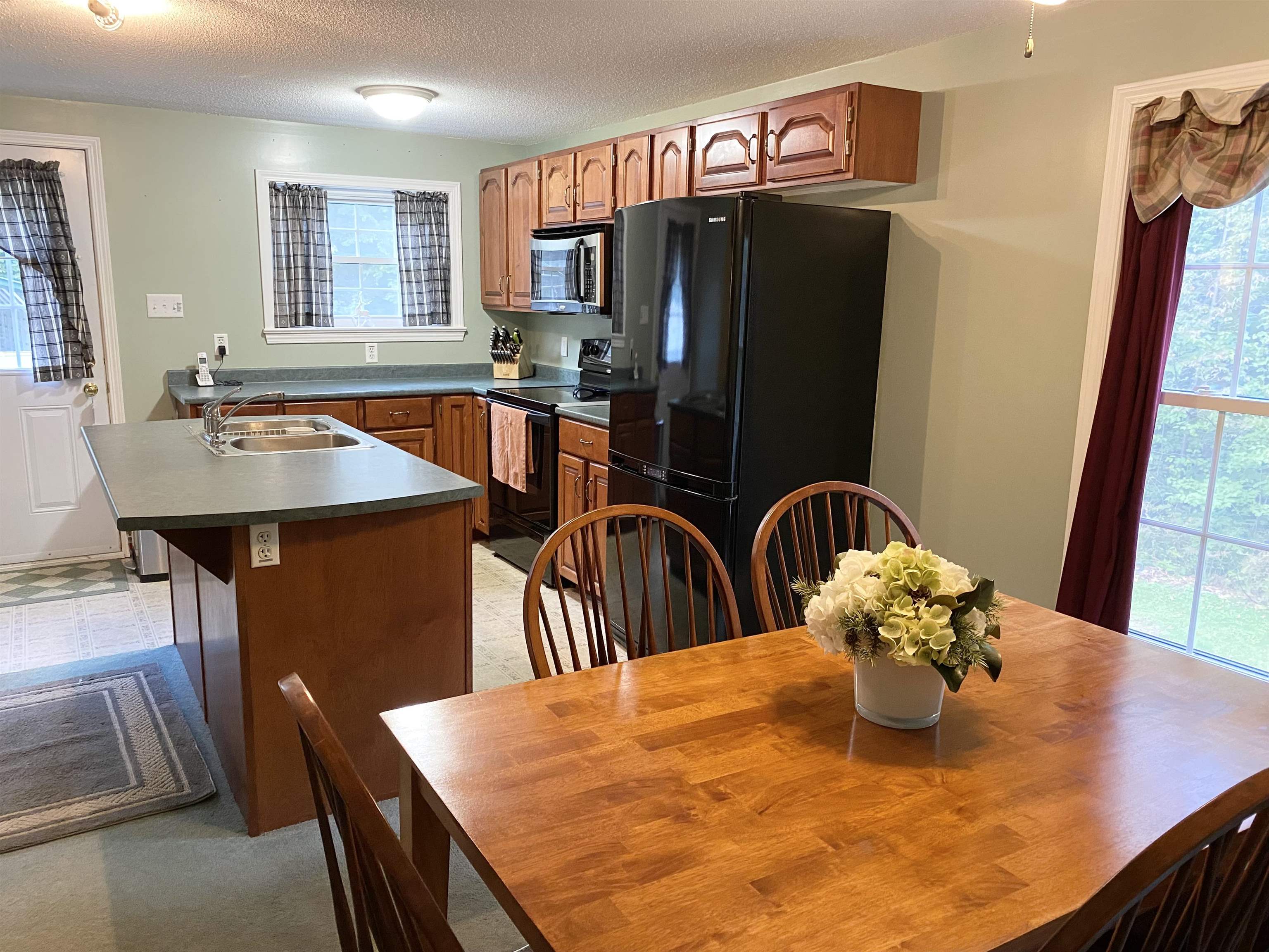 288 Rice Brook Drive Stoddard, NH 03464 - Photo 10 of 37 Gallery Image 10