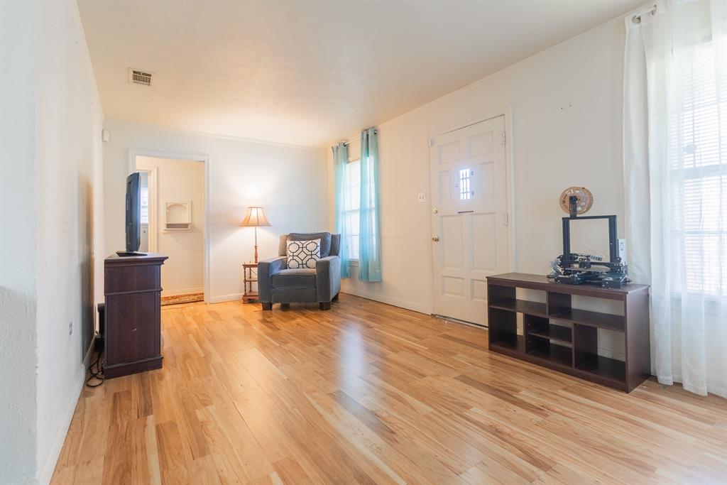 1630 McKenzie Avenue Waco, TX 76708 - Photo 8 of 16