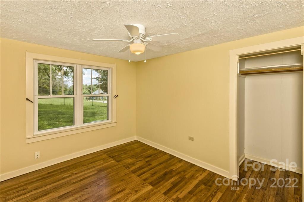 120 Beaverdam Loop Road Candler, NC 28715 - Photo 20 of 25 Gallery Image 20