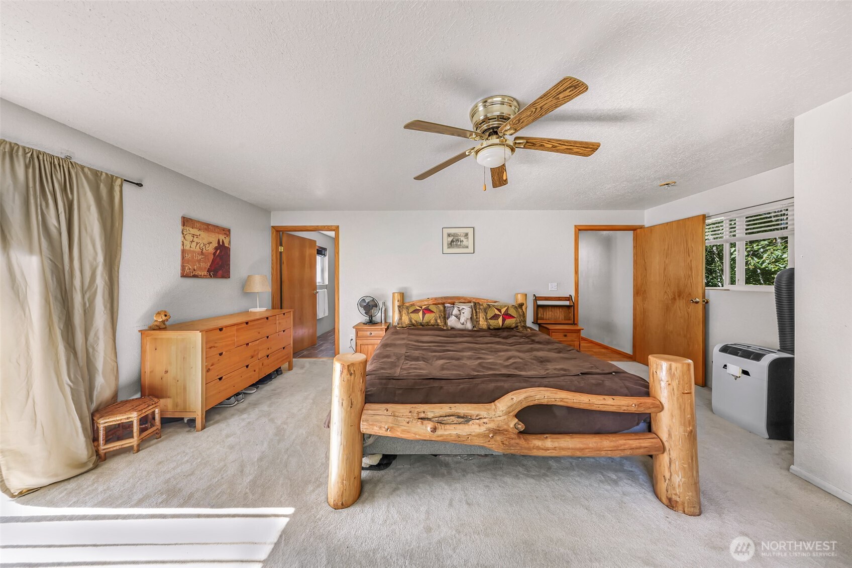 4036 Wynn Road Bellingham, WA 98225 - Photo 12 of 38 Gallery Image 12