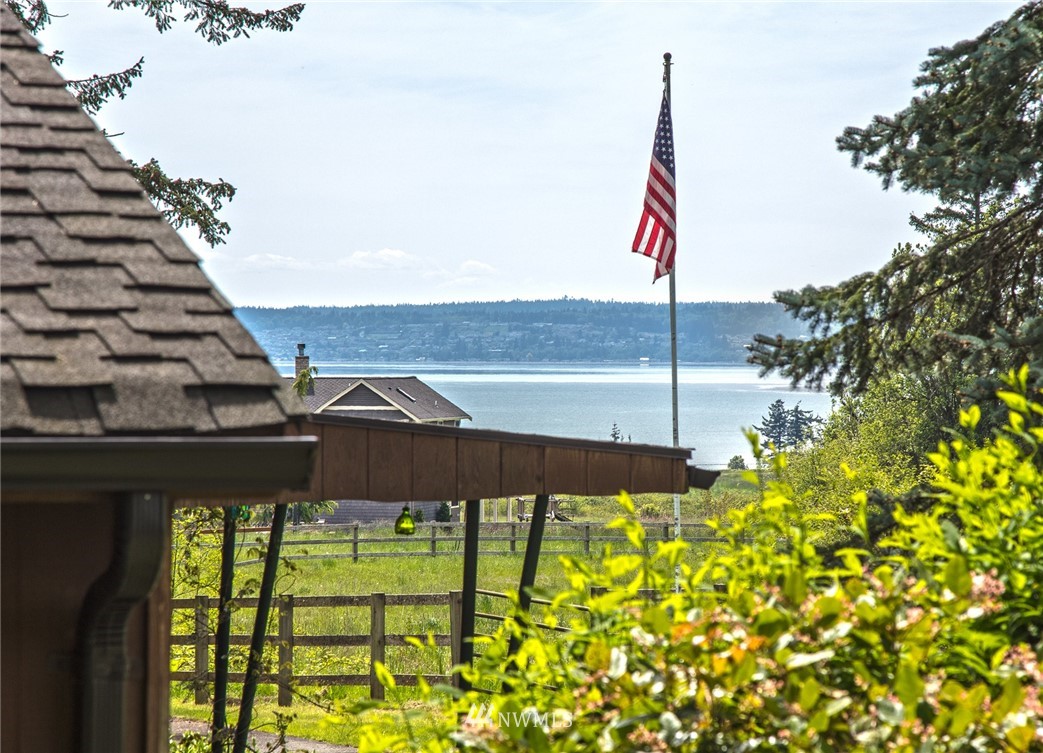 698 North Good Road Camano Island, WA 98282 - Photo 12 of 17 Gallery Image 12