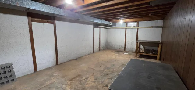 $89,000 | 110 Riverview Boulevard, International Falls, MN 56649