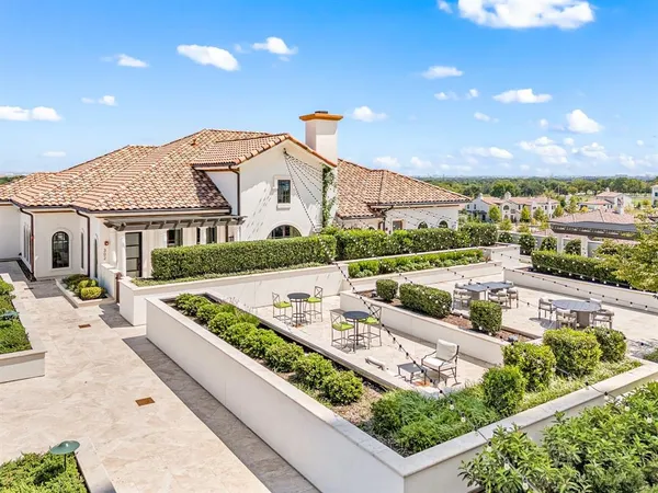 $1,775,000 | 2800 Lakeside Parkway, Unit 301, Flower Mound, TX 75022