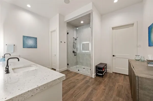 $1,775,000 | 2800 Lakeside Parkway, Unit 301, Flower Mound, TX 75022