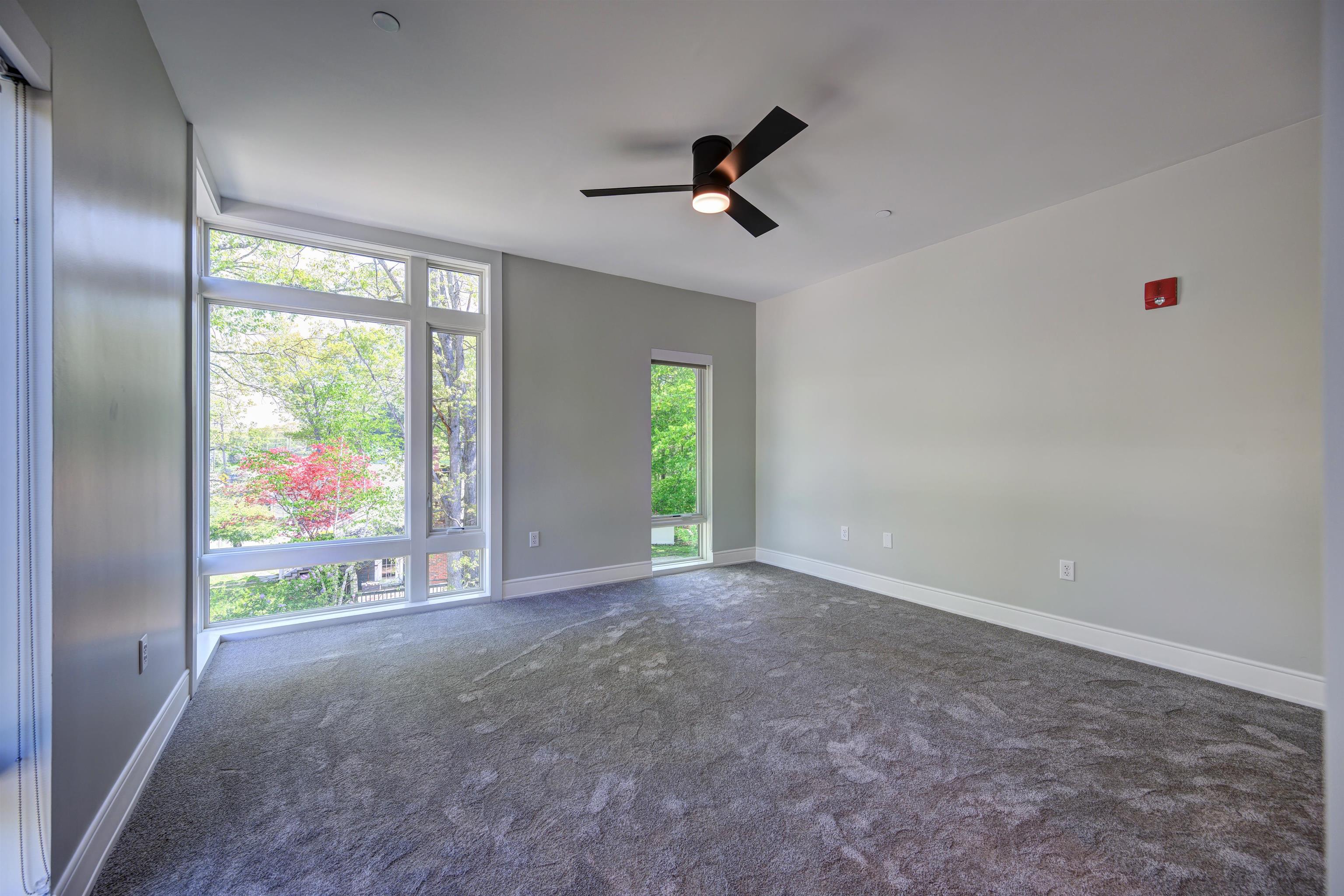 2059 Lafayette Road, Unit 202 Portsmouth, NH 03801 - Photo 21 of 31