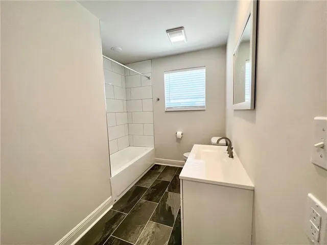 $1,575 | 577 Central Avenue, Unit 1, Jefferson, LA 70121