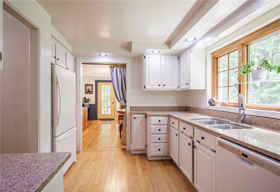 1000 Penfield Road Penfield, NY 14625 - Photo 23 of 42