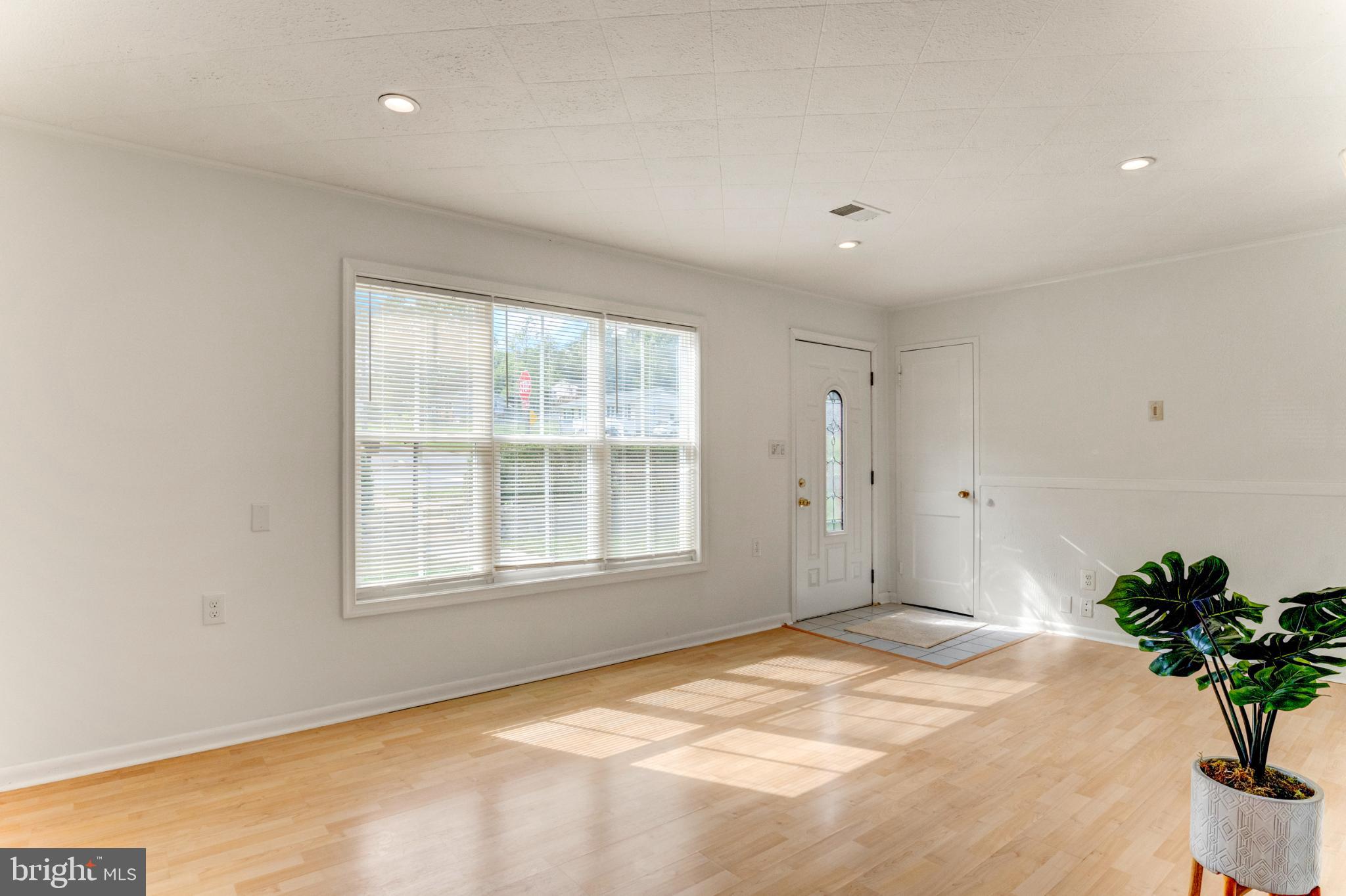 3106 Burgundy Road Alexandria, VA 22303 - Photo 19 of 24 a view of an empty room with a window