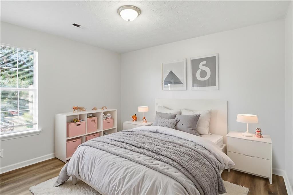 4035 Robin Circle Atlanta, GA 30349 - Photo 7 of 40