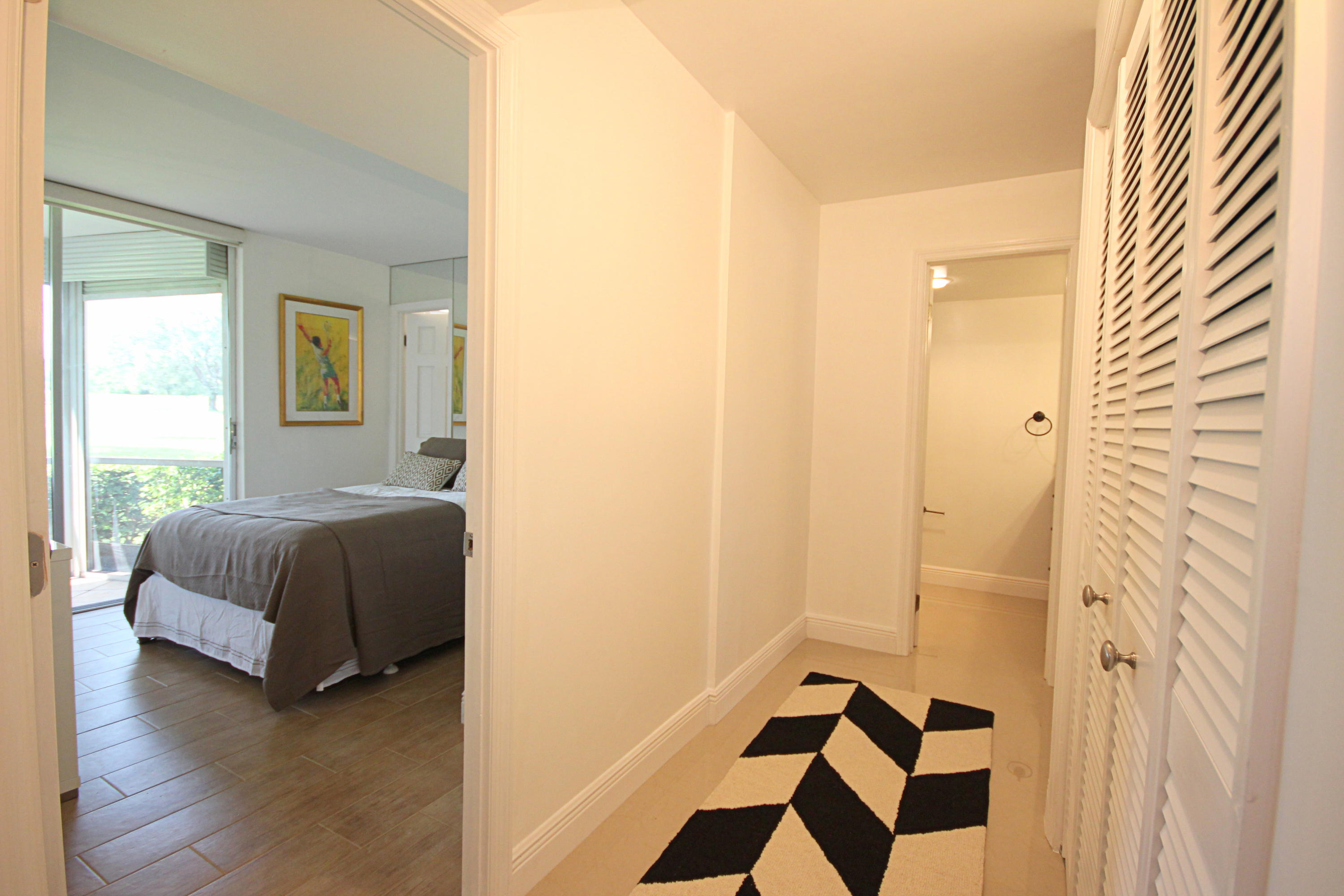 250 Northwest 67th Street, Unit 121 Boca Raton, FL 33487 - Photo 5 of 21 250 NW 67TH ST. #121 (10)