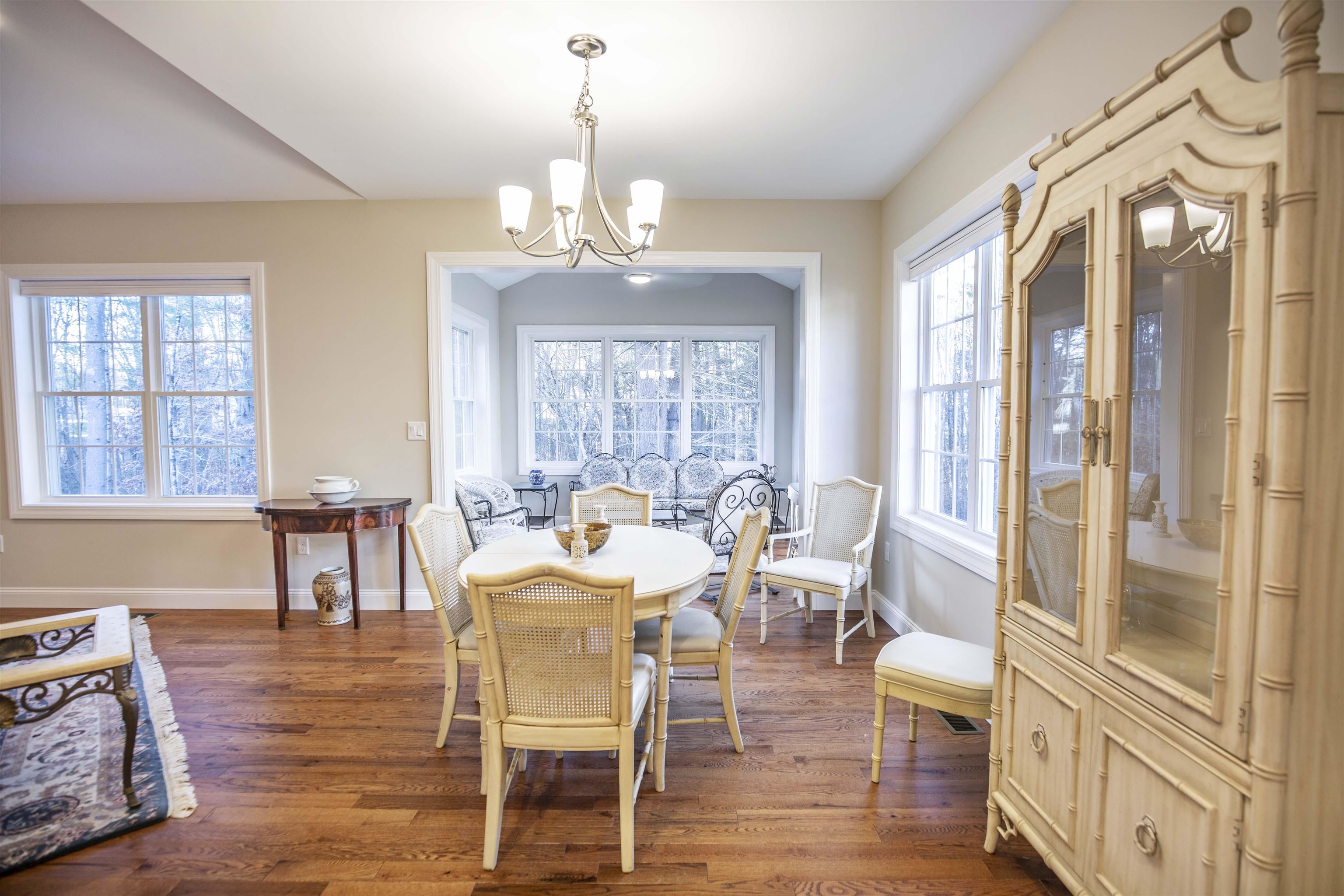 31 Harvest Moon Road Londonderry, NH 03053 - Photo 11 of 34