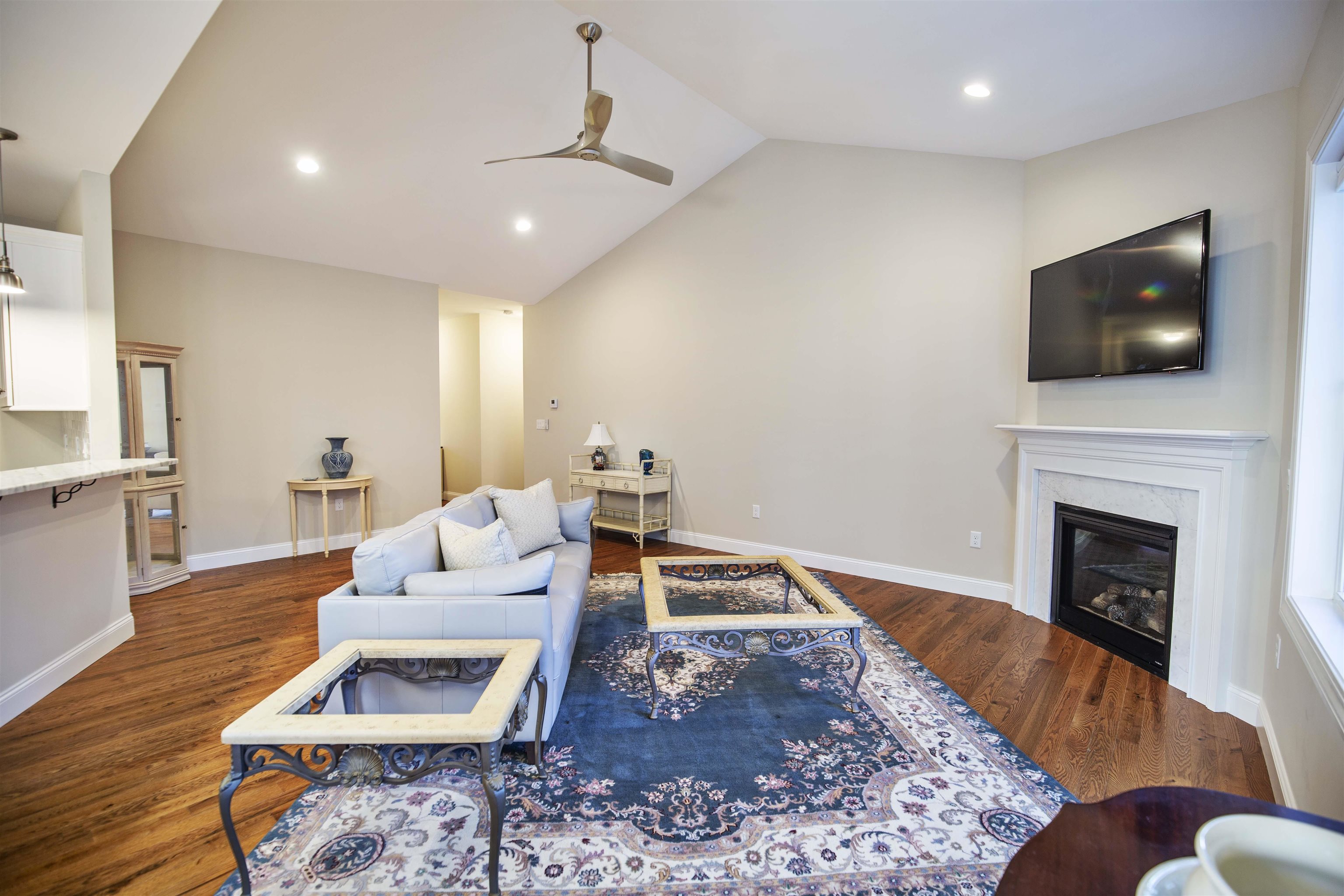 31 Harvest Moon Road Londonderry, NH 03053 - Photo 7 of 34