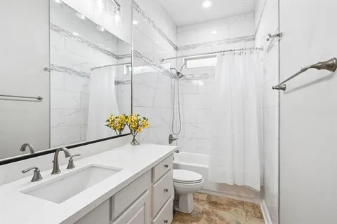 $625,000 | 205 Grande Maison Boulevard, Mandeville, LA 70471