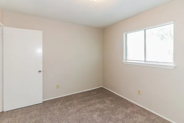 $1,695 | 15619 Loma Verde Drive, Houston, TX 77083