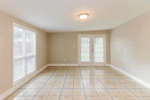 $1,695 | 15619 Loma Verde Drive, Houston, TX 77083