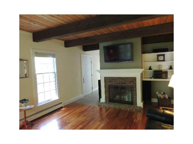 305 Greely Road Cumberland Center, ME 04021 - Photo 13 of 35 Living Room.