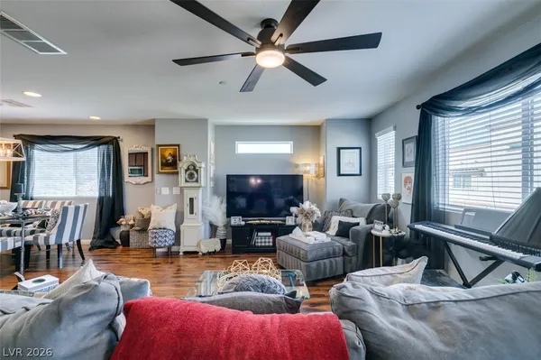 $396,000 | 1525 Spiced Wine Avenue, Unit 17105, Henderson, NV 89074