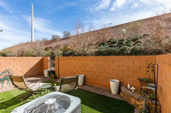 $396,000 | 1525 Spiced Wine Avenue, Unit 17105, Henderson, NV 89074