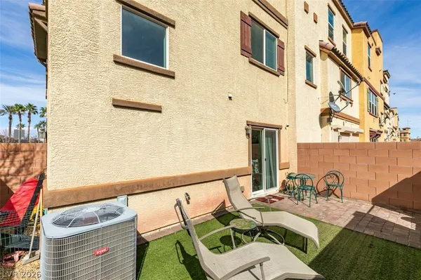 $396,000 | 1525 Spiced Wine Avenue, Unit 17105, Henderson, NV 89074