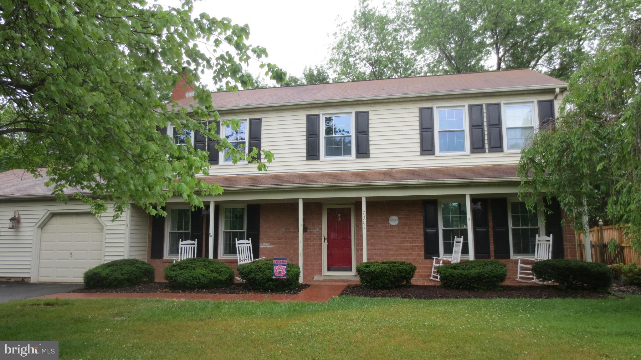 17301 Hoskinson Road Poolesville, MD 20837 - Photo 1 of 25 Exterior (Front)