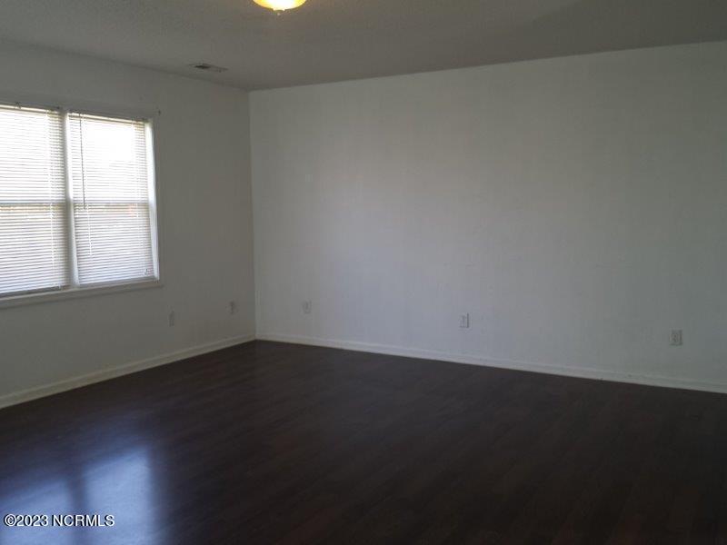 116 Raintree Elizabeth City, NC 27909 - Photo 2 of 8 20160321_103314