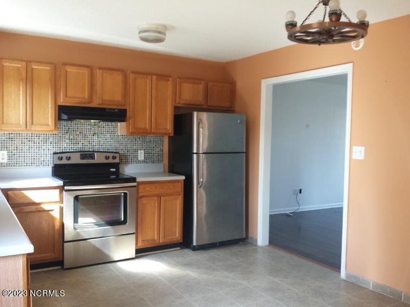 116 Raintree Elizabeth City, NC 27909 - Photo 4 of 8 20160321_103350