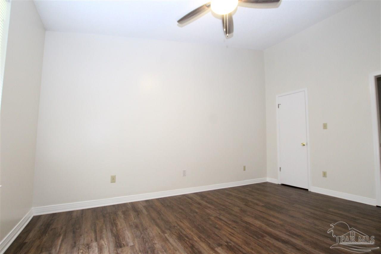 9345 Chisholm Road, Unit I2 Pensacola, FL 32514 - Photo 6 of 14