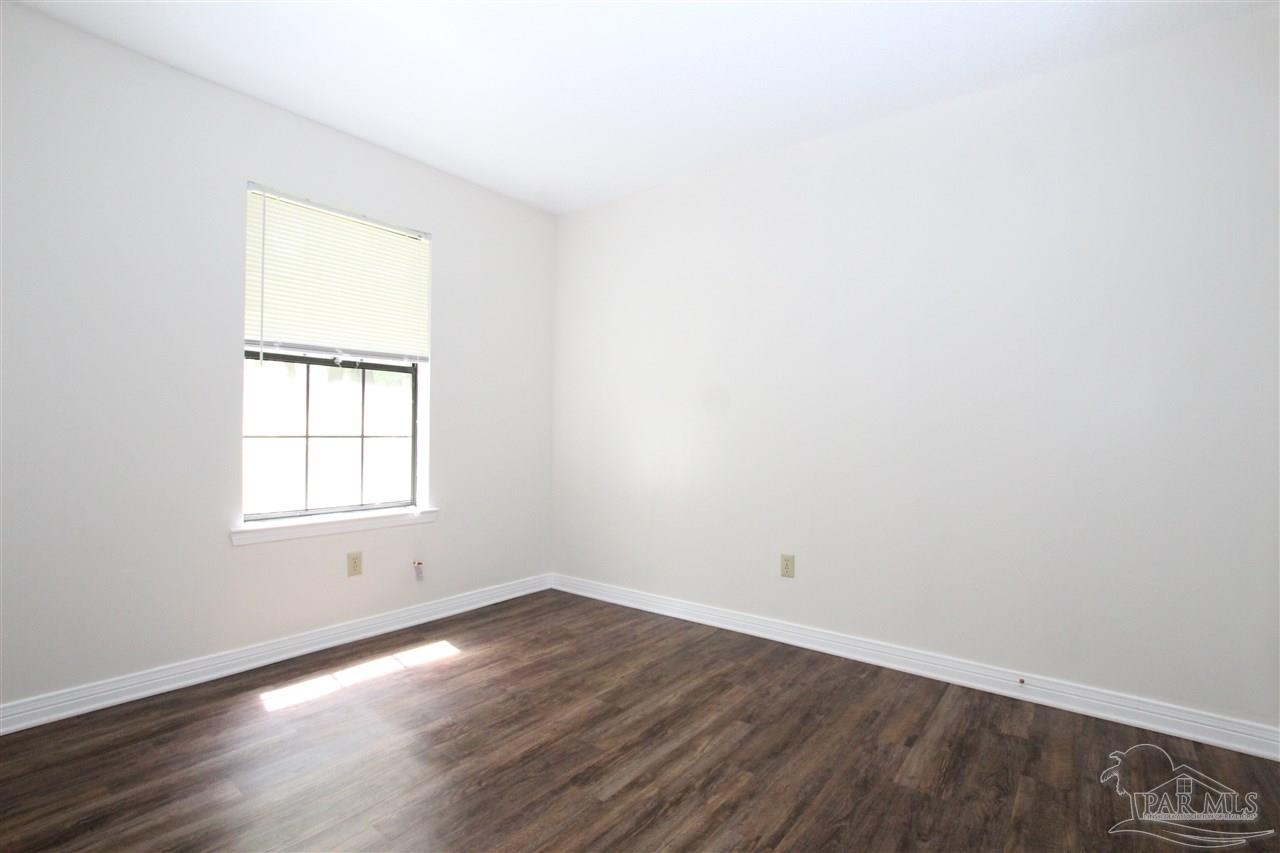 9345 Chisholm Road, Unit I2 Pensacola, FL 32514 - Photo 7 of 14