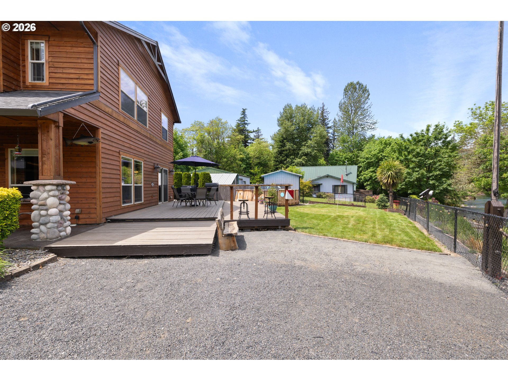 210 Southeast Whitten Road Mill City, OR 97360 - Photo 4 of 48