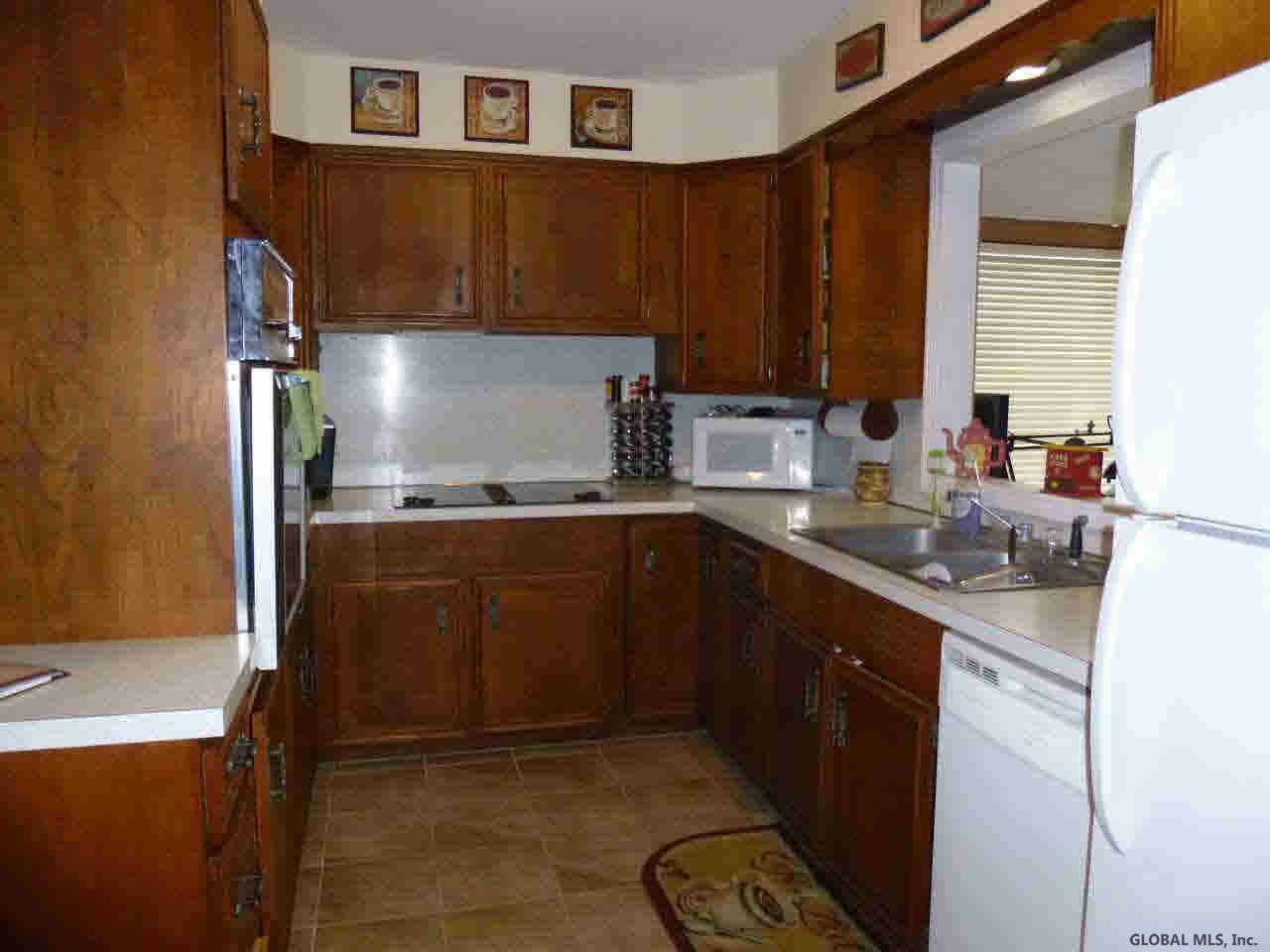 744 Vaughn Road Kingsbury, NY 12839 - Photo 3 of 12 Photo 3