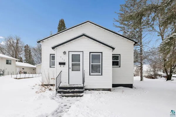 $120,000 | 515 North 14th Avenue East, Ashland, WI 54806