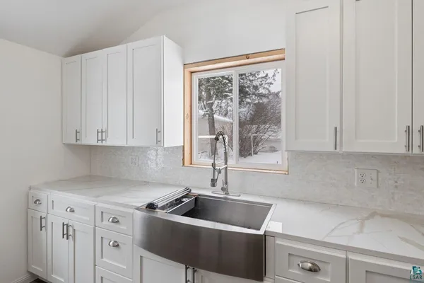 $120,000 | 515 North 14th Avenue East, Ashland, WI 54806