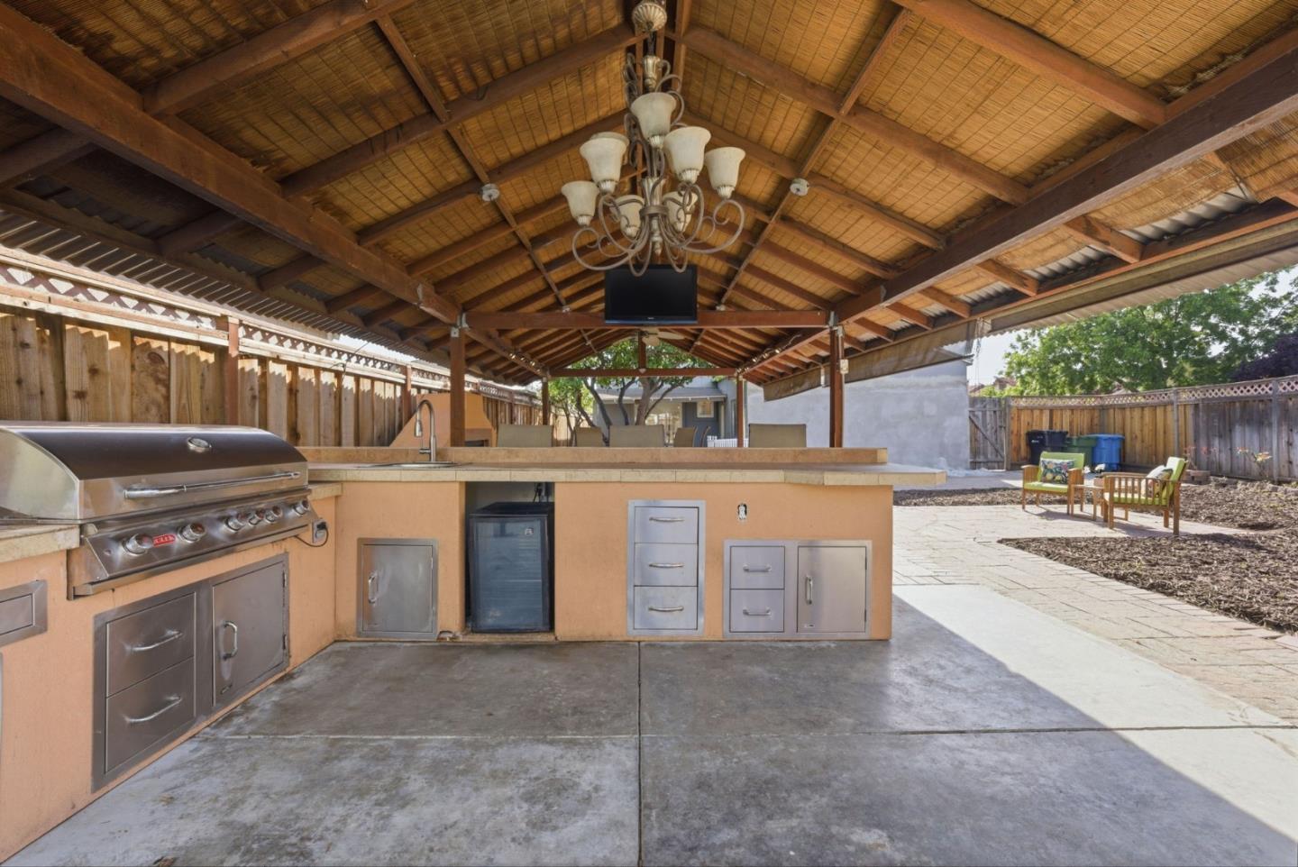 2015 Main Street Santa Clara, CA 95050 - Photo 44 of 48