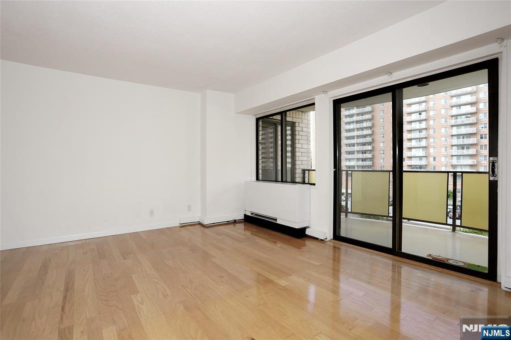 150 Overlook Avenue, Unit 7A Hackensack, NJ 07601 - Photo 20 of 40